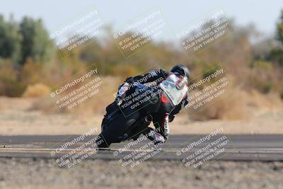 media/Dec-18-2022-SoCal Trackdays (Sun) [[8099a50955]]/Turn 7 Backside (1125am)/